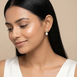Anushka Sharma Gold Anthos Shine Lab Grown Diamond Earrings