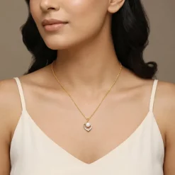 Anushka Sharma Gold Centre of Grace Lab Grown Diamond Pendant