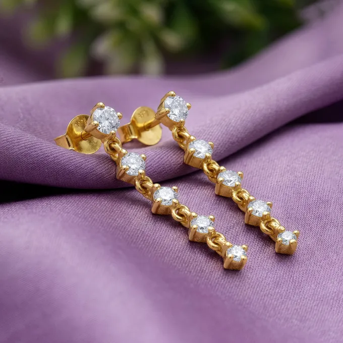 Anushka Sharma Gold Falling Light Lab Grown Diamond Earrings