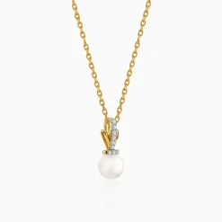 Anushka Sharma Gold Preziosa Lab Grown Diamond Pendant