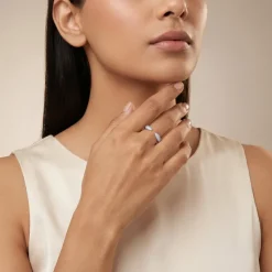 Anushka Sharma Gold Velvet Arc Lab Grown Diamond Ring (Size 12)