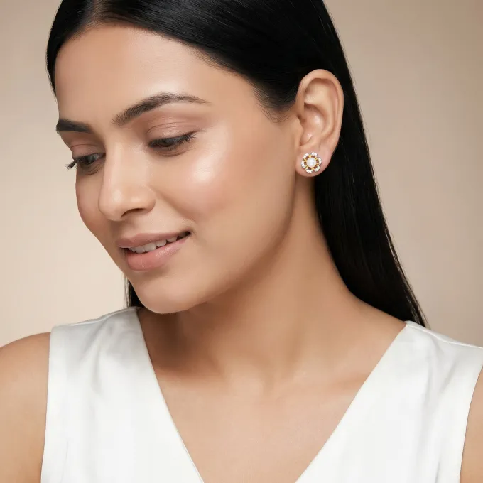 Anushka Sharma Gold Zahra Shine Lab Grown Diamond Studs