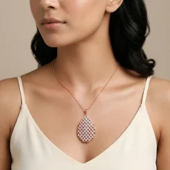 Dual Tone Mermaid Gleam Silver Pendant With Link Chain