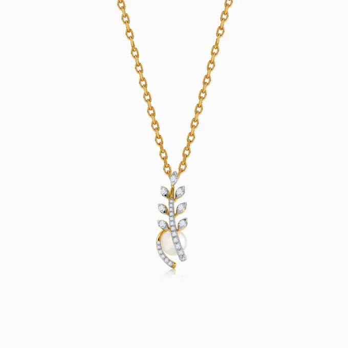 Gold Arohi Lab Grown Diamond Pendant