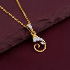 Gold Chaturbhuj Glow Lab Grown Diamond Pendant