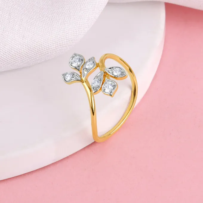 Gold Corolla Lab Grown Diamond Ring
