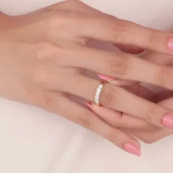 Gold Everlasting Radiance Diamond Ring