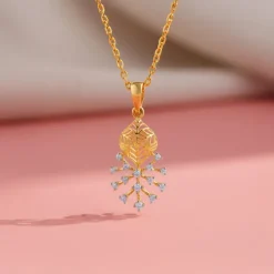 Gold Fireworks Lab Grown Diamond Pendant