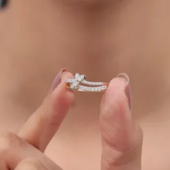 Gold Flora Lab Grown Diamond Ring