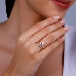 Gold Floral Bouquet Diamond Ring