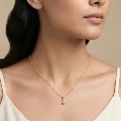 Gold Fortuna Glow Lab Grown Diamond Pendant