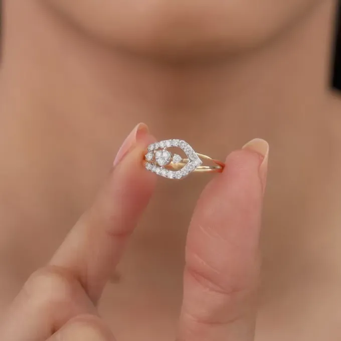 Gold Glorious Lab Grown Diamond Ring