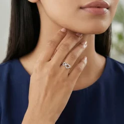 Gold Heart And Halo Lab Grown Diamond Ring (Size 12)