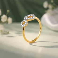 Gold Heart And Halo Lab Grown Diamond Ring (Size 12)