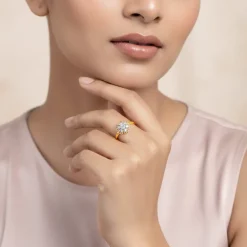 Gold Heart Bloom Lab Grown Diamond Ring
