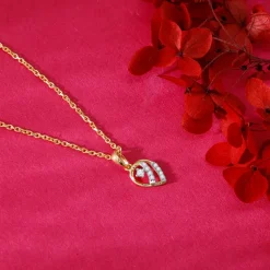 Gold Pearsome Diamond Pendant