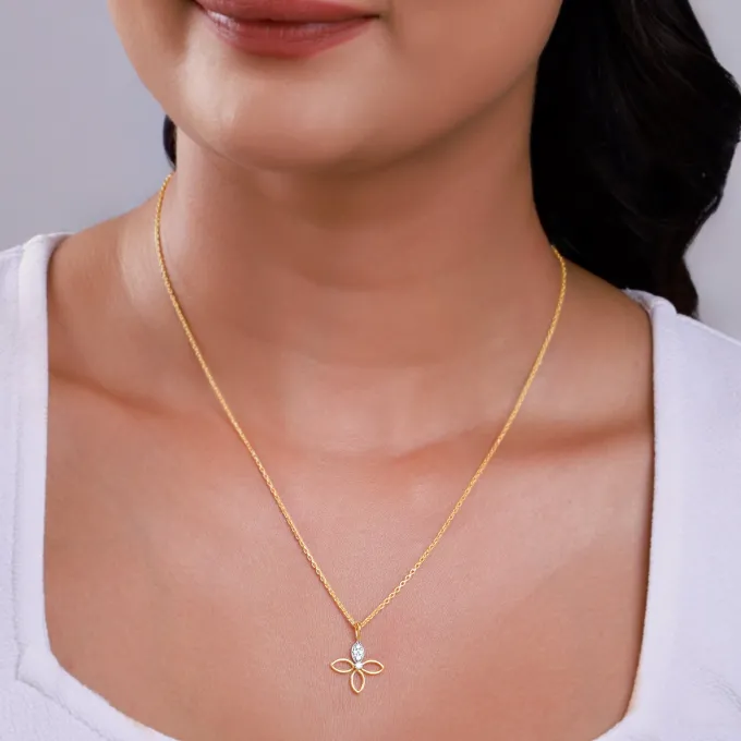 Gold Petal Sparkle Lab Grown Diamond Pendant