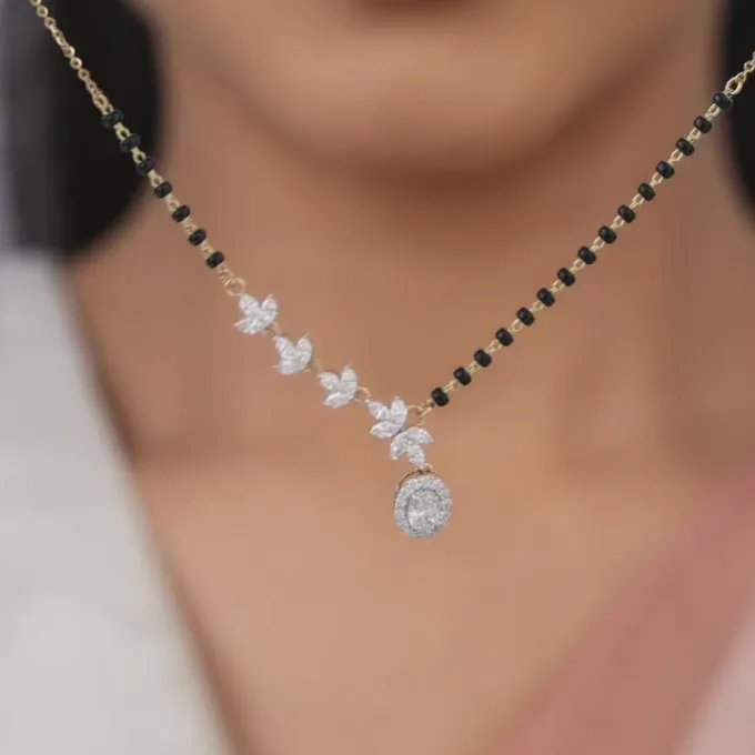 Gold Rhea Solitaire Diamond Mangalsutra