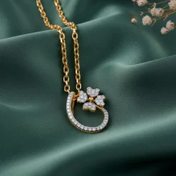 Gold Rosaline Spark Lab Grown Diamond Pendant