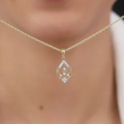 Gold Satomi Diamond Pendant
