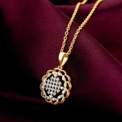 Gold Simple Rendezvous Diamond Pendant