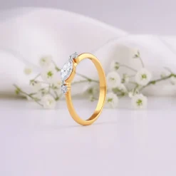 Gold Solara Oval Lab Grown Diamond Ring