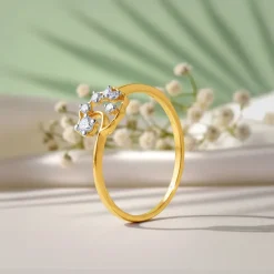 Gold Starry Glow Lab Grown Diamond Ring
