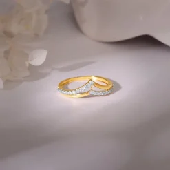 Gold Vividia Diamond Ring