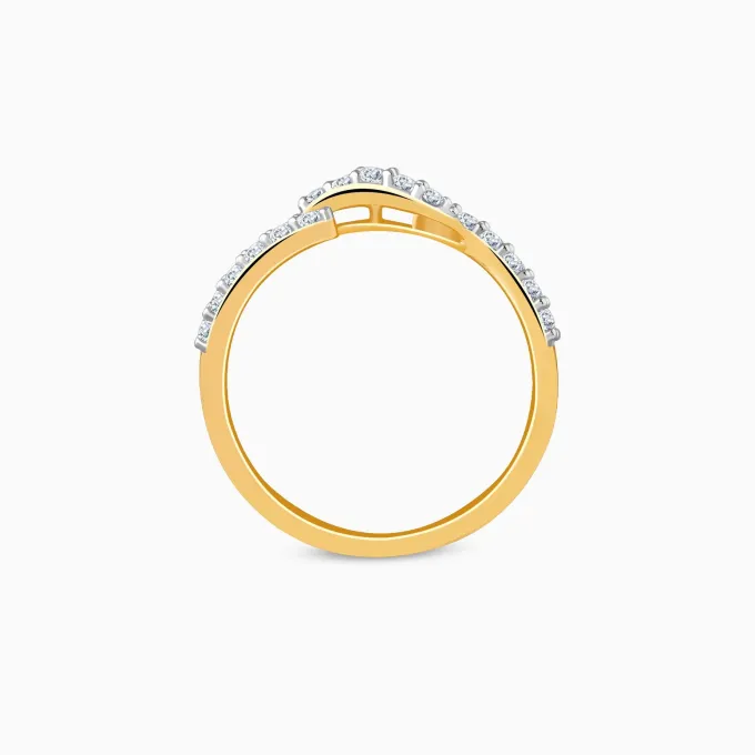 Gold Wave Glow Lab Grown Diamond Ring