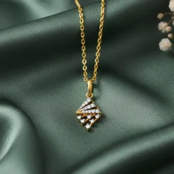 Gold Zyra Motif Lab Grown Diamond Pendant