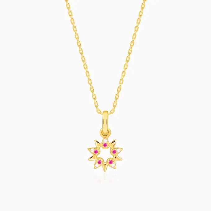 Golden Amaryllis Pendant With Link Chain
