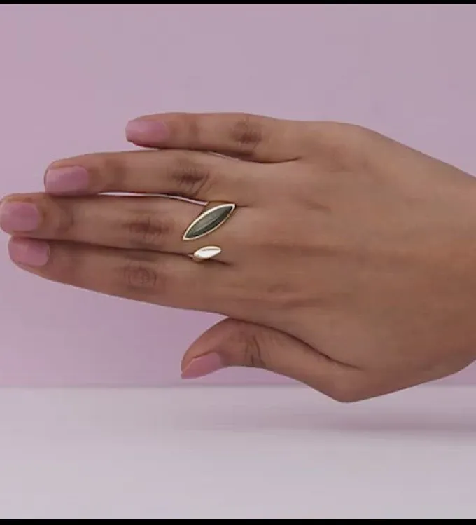 Golden Black Romance Ring