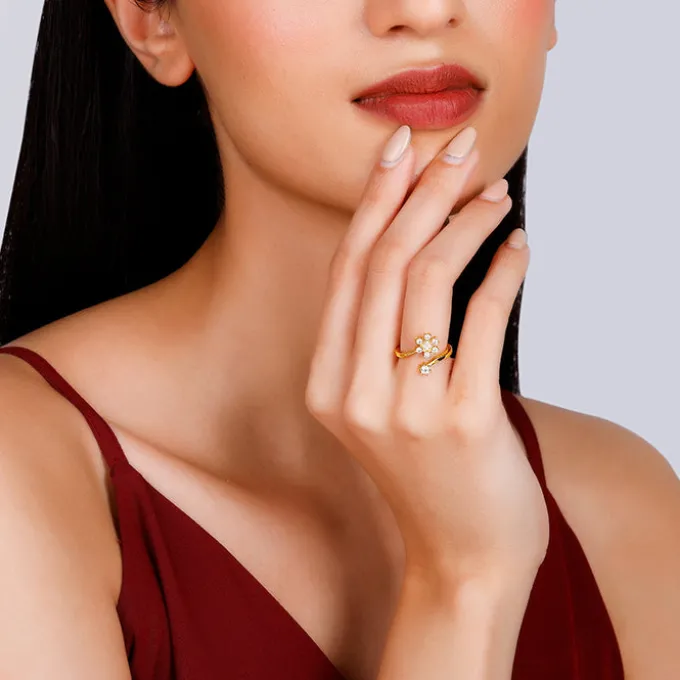 Golden Blooming Flower Ring