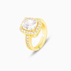Golden Classic Solitaire Ring