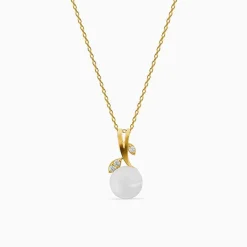 Golden Constance Flora Pearl Pendant with Link Chain