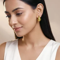 Golden Crossiant Dome Earrings