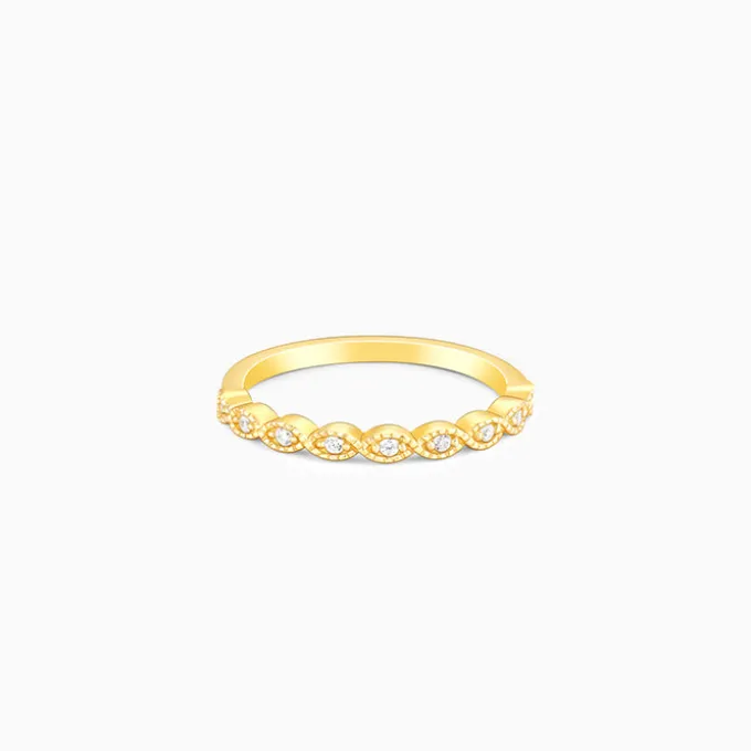 Golden Elegant Twist Ring