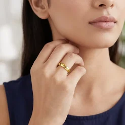 Golden Heart Cutout Band Set Ring