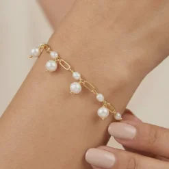 Golden Jessica Pearl Bracelet