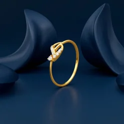 Golden Knotted Leaf Ring (Size 12)