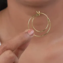 Golden Minimal Layered Hoops