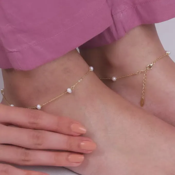 Golden Minimal Pearl Anklet
