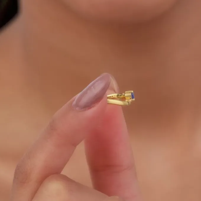 Golden Noorii Ring