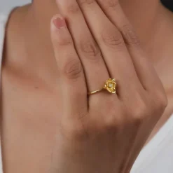 Golden Rose Gleam Ring (Size 12)