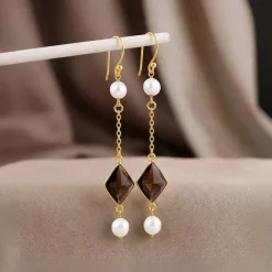Golden Saoirse Dangler Earrings