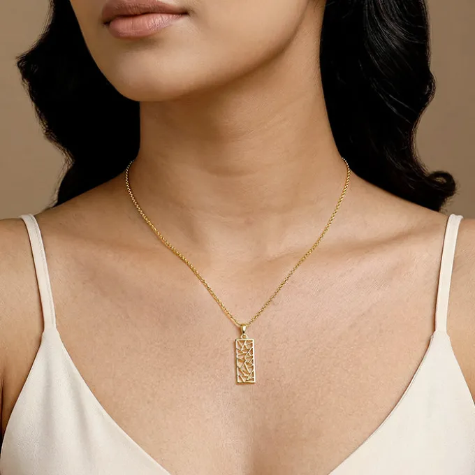 Golden Silk Circuit Pendant With Link Chain