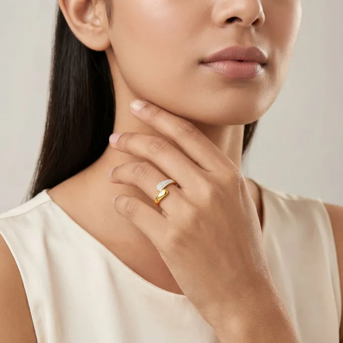 Golden Soft Hug Ring (Size 12)