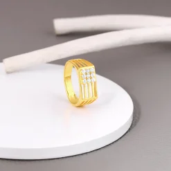 Golden Square in Rectangle Ring For Him