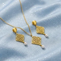 Golden Stay With Me Set