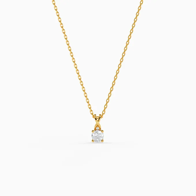 Golden Velvet Radiance Pendant with Link Chain